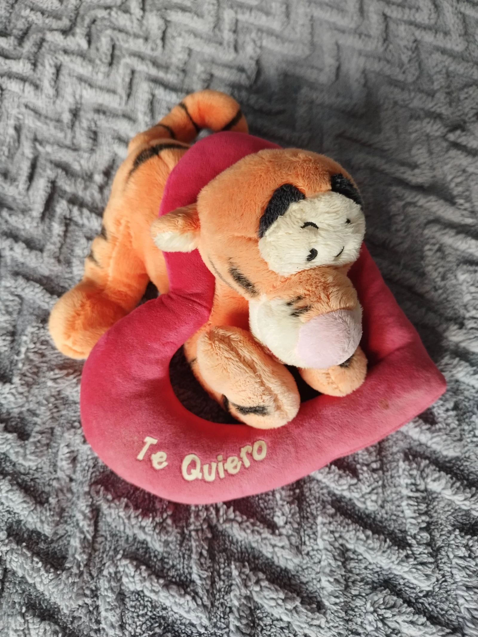 Peluche Tigre com coração – photo 3